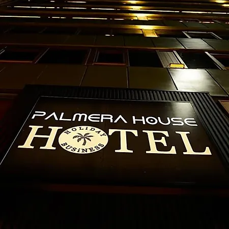 Palmera House *