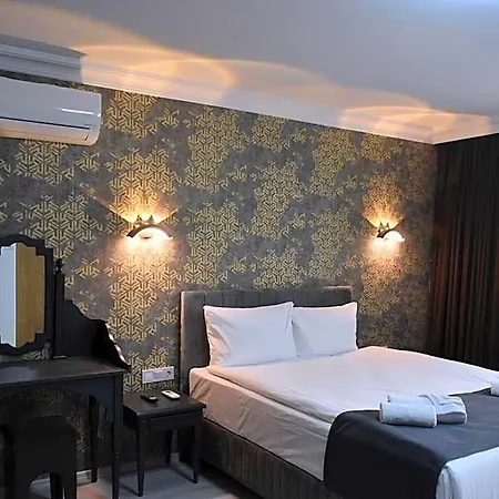 Hotel Palmera House *