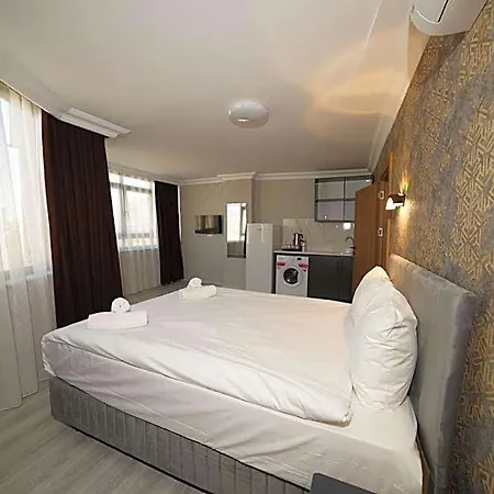 Hotel Palmera House